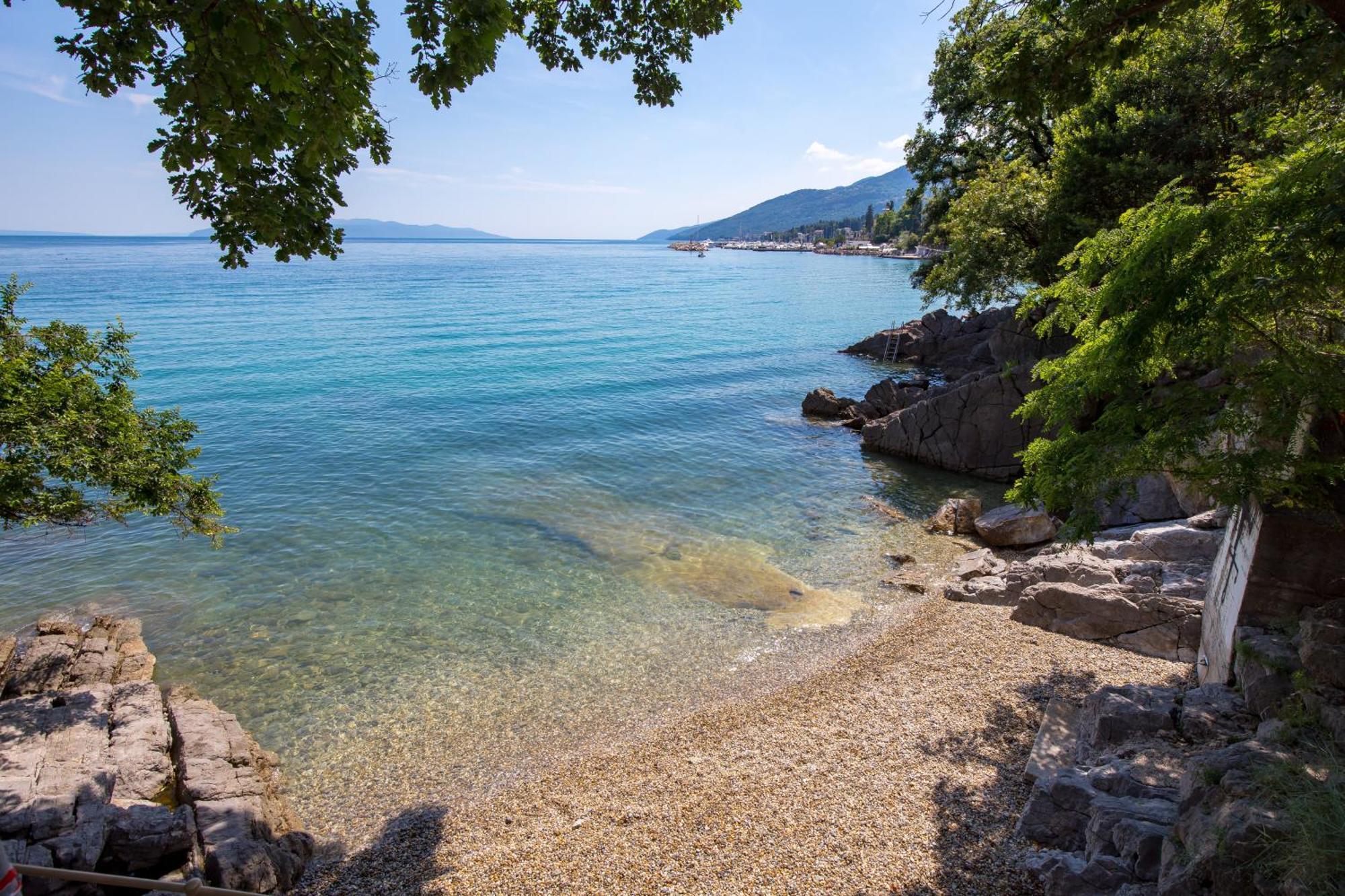 Appartamento Dream By The Sea Abbazia Esterno foto